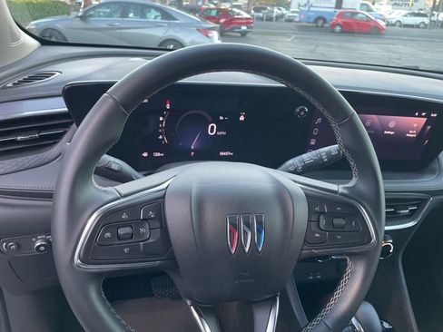 Used 2025 Buick Encore GX Preferred image 27