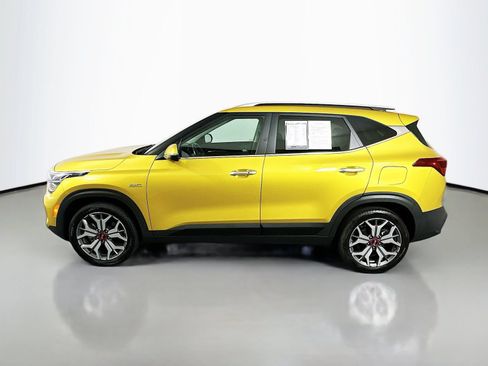 Used 2021 Kia Seltos SX w/ SX Sunroof Package AWD/4WD image 4