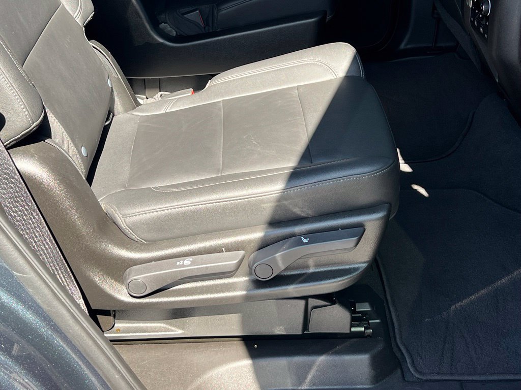Certified 2021 Chevrolet Tahoe Z71 w/ Z71 Off-Road Package AWD/4WD image 23