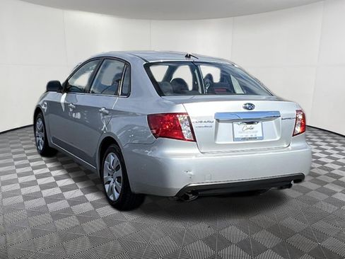 Used 2010 Subaru Impreza 2.5i AWD/4WD image 4