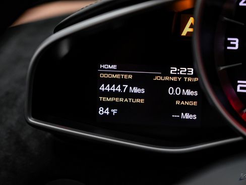 Used 2013 McLaren MP4-12C Spider image 75