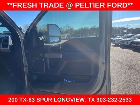 Used 2020 Ford F250 Platinum w/ FX4 Off-Road Package image 16