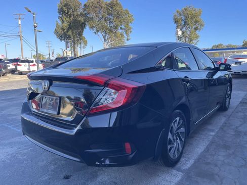 Used 2016 Honda Civic EX image 5