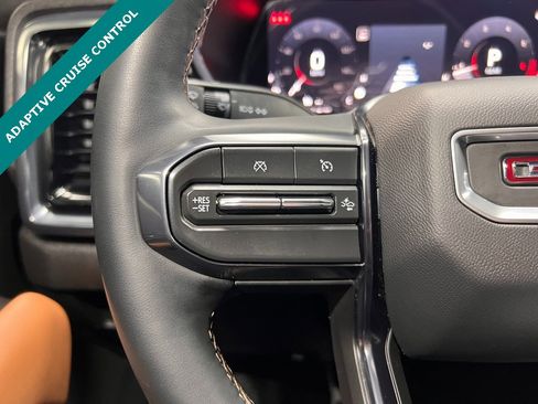 Used 2024 GMC Canyon AT4 w/ LPO, Off Road Lift Package image 17