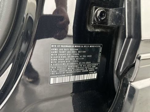 Used 2024 Volkswagen Tiguan SE R-Line AWD/4WD image 37