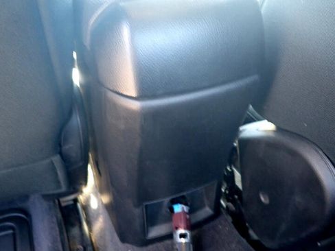 Used 2012 Chevrolet Cruze LS image 26