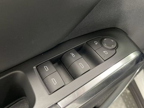 Used 2024 Chevrolet Traverse LT w/ Enhanced Driving Package FWD image 13