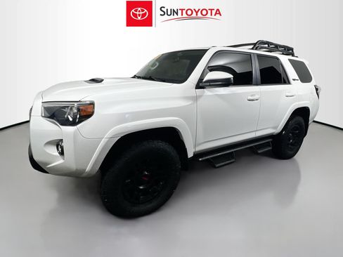 Used 2020 Toyota 4Runner TRD Pro AWD/4WD image 9