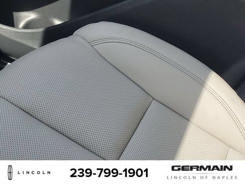 New 2026 Lincoln Aviator 2WD image 28