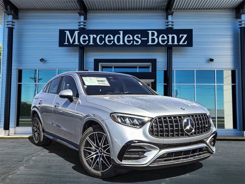 New 2025 Mercedes-Benz GLC 43 AMG 4MATIC image 1