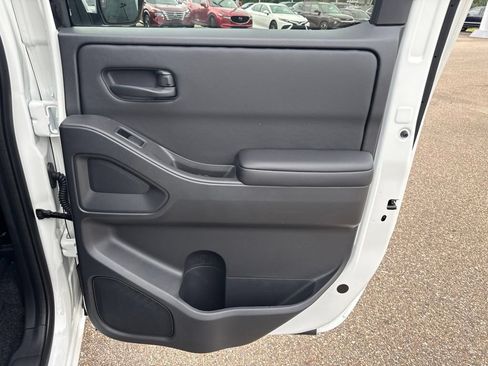 New 2026 Nissan Frontier SV w/ SV Convenience Package AWD/4WD image 28