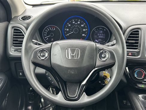 Used 2020 Honda HR-V LX image 21