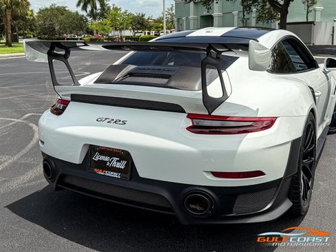 Used 2018 Porsche 911 GT2 RS RWD image 53
