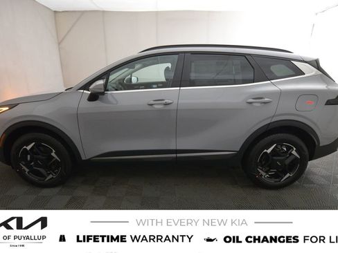 New 2026 Kia Sportage EX image 8