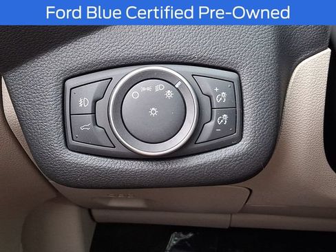 Certified 2018 Ford Escape Titanium AWD/4WD image 27