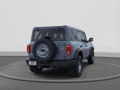 New 2025 Ford Bronco 4-Door image 8