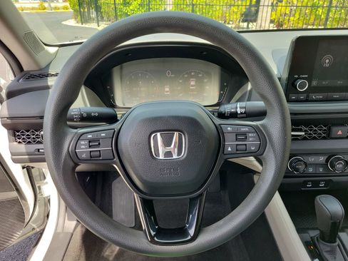 Used 2024 Honda Accord EX image 29