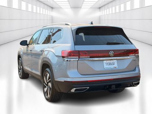 Used 2024 Volkswagen Atlas SEL AWD/4WD image 7