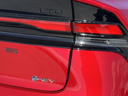 New 2026 Toyota Prius Limited image 14