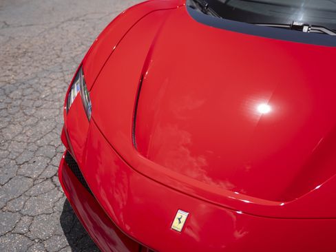 Used 2022 Ferrari SF90 Spider AWD/4WD image 19