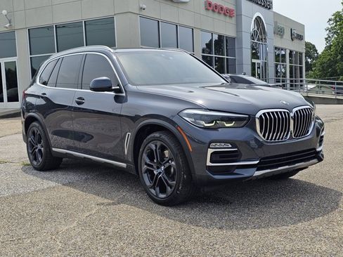 Used 2019 BMW X5 xDrive40i w/ Luxury Seating Package AWD/4WD image 11