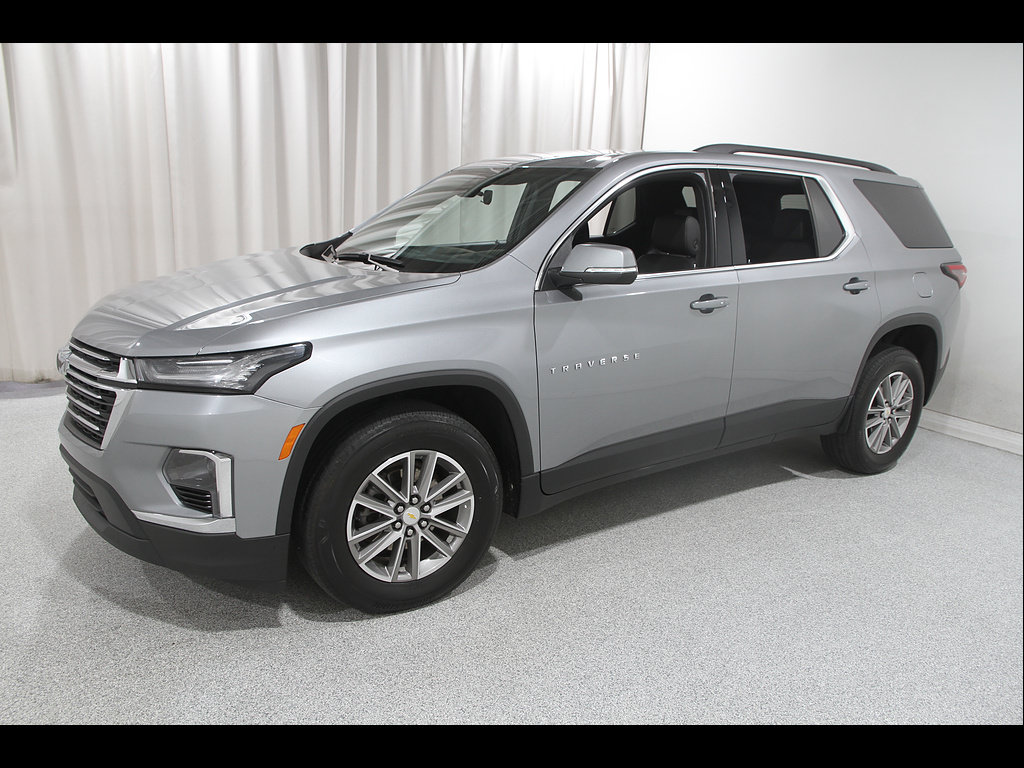 Certified 2023 Chevrolet Traverse LT AWD/4WD image 3