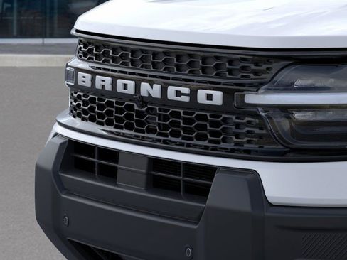 New 2025 Ford Bronco Sport Outer Banks w/ Outer Banks Tech Package+ AWD/4WD image 17
