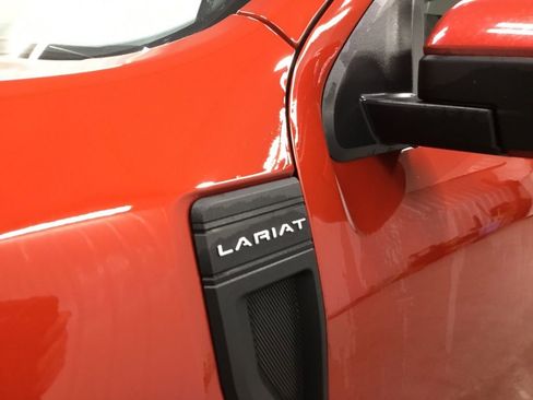 Used 2022 Ford Maverick Lariat w/ Lariat Luxury Package image 5