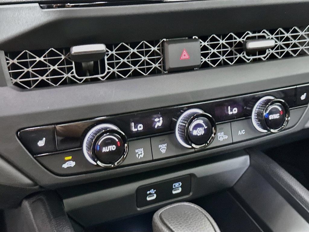 Used 2026 Honda Accord SE image 14