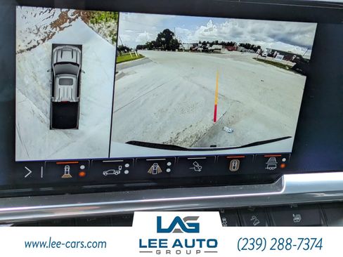 Used 2025 Chevrolet Silverado 1500 LTZ AWD/4WD image 25