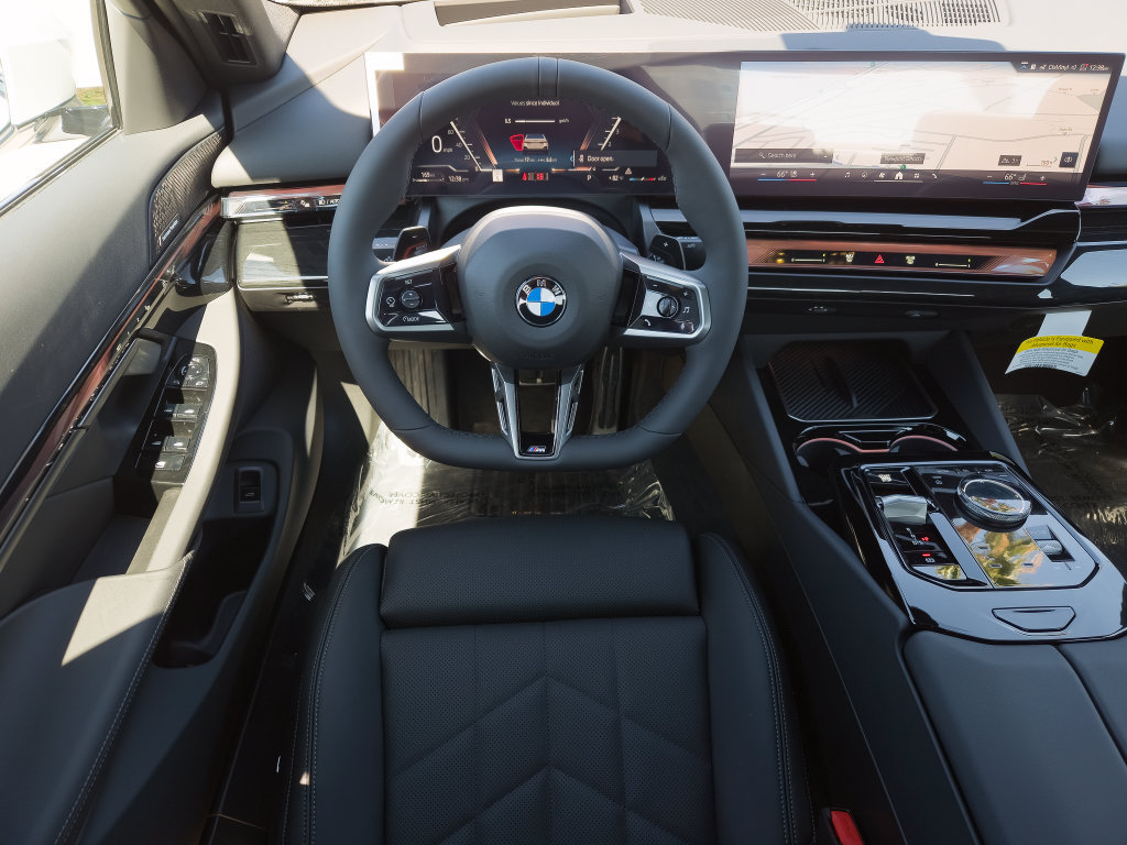New 2027 BMW 540i xDrive w/ M Sport Package AWD/4WD image 14