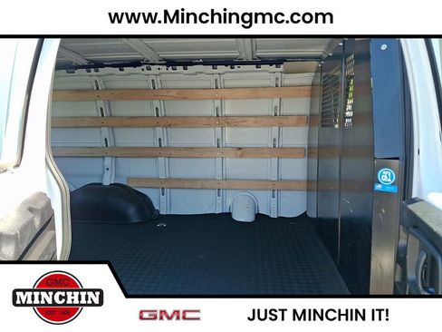 Used 2024 GMC Savana 2500 w/ Driver Convenience Package RWD image 22