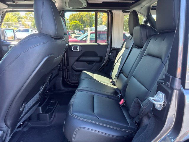New 2027 Jeep Wrangler Unlimited Sahara AWD/4WD image 13