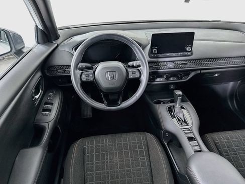 Certified 2024 Honda HR-V Sport image 4