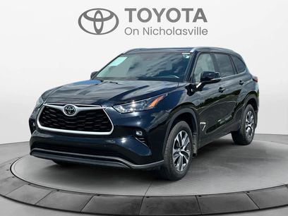 Used 2024 Toyota Highlander XLE
