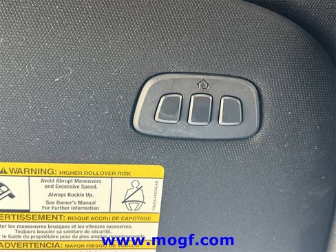 Certified 2022 Ford F150 Lariat w/ Equipment Group 502A High image 19