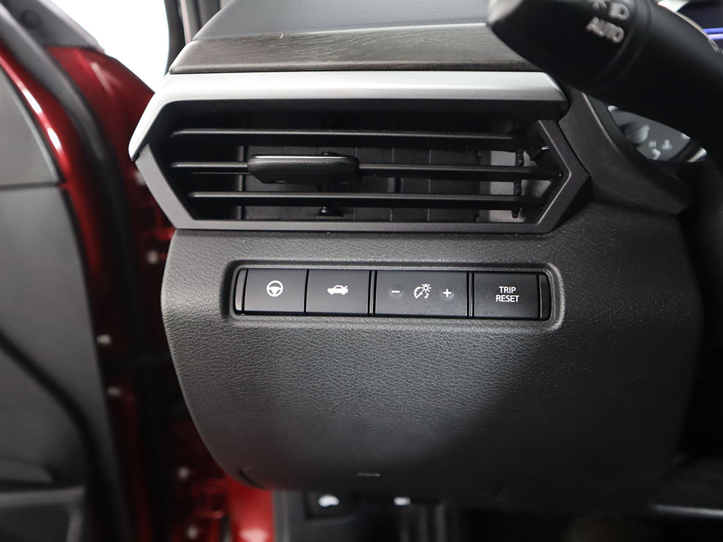 Used 2023 Nissan Altima 2.5 SV w/ SV Premium Package FWD image 41