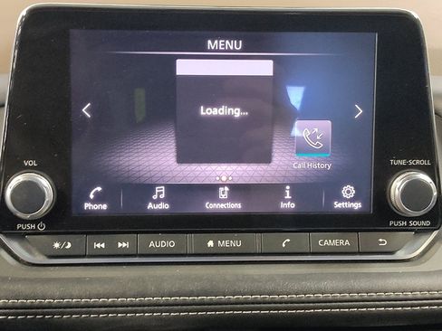 Used 2021 Nissan Rogue S FWD image 25