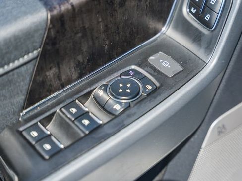 Used 2023 Ford F350 Lariat w/ Chrome Package AWD/4WD image 43