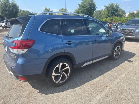 Used 2024 Subaru Forester Touring AWD/4WD image 5