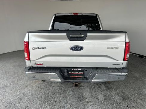 Used 2015 Ford F150 XLT w/ Equipment Group 302A Luxury RWD image 4