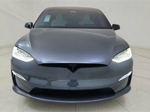 Used 2022 Tesla Model X Base image 13