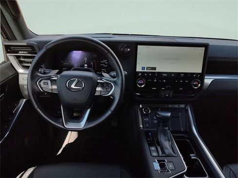 Used 2024 Lexus GX 550 550 Premium+ image 25