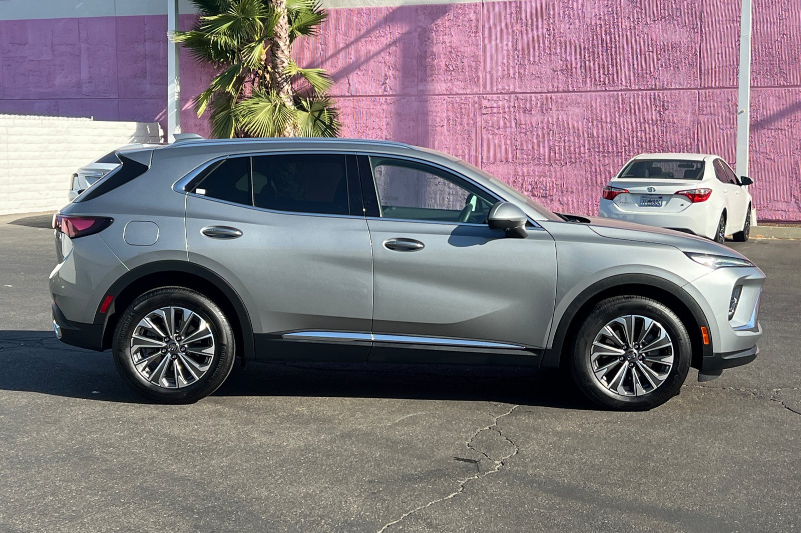 Used 2026 Buick Envision Preferred AWD/4WD image 3