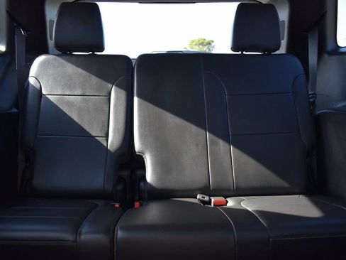 Used 2020 Chevrolet Traverse RS image 9