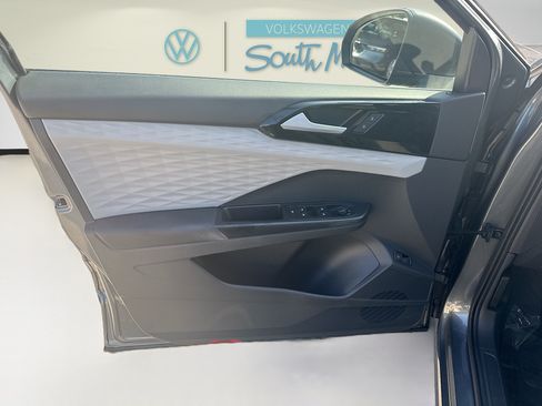 Certified 2023 Volkswagen Taos S FWD image 19