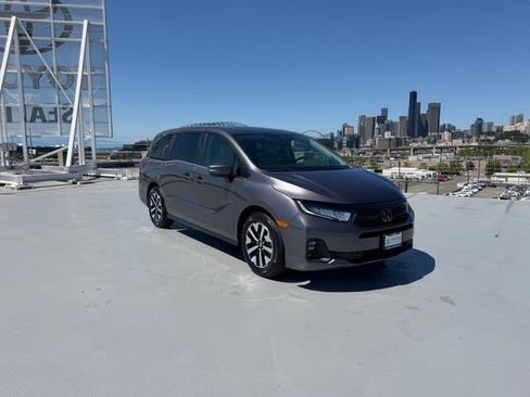Used 2026 Honda Odyssey EX-L image 1