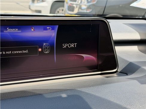 Used 2019 Lexus RX 350L FWD image 47