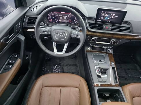 Used 2020 Audi Q5 2.0T Premium Plus w/ Premium Plus Package AWD/4WD image 13