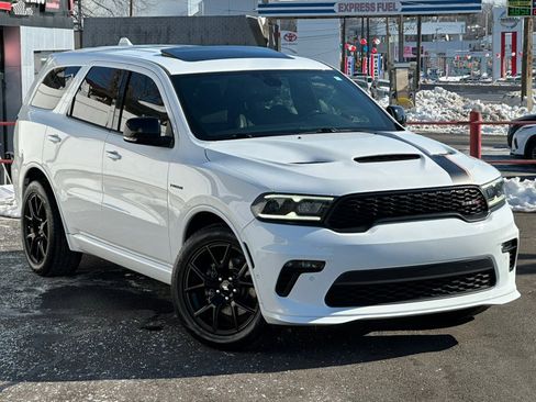 Used 2022 Dodge Durango R/T w/ Blacktop Package image 10
